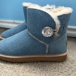 Jean boots